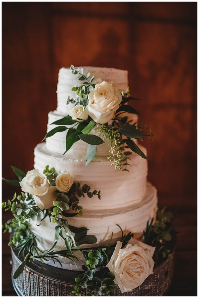 wedding cake with flowers by Palo Duro wedding photographer